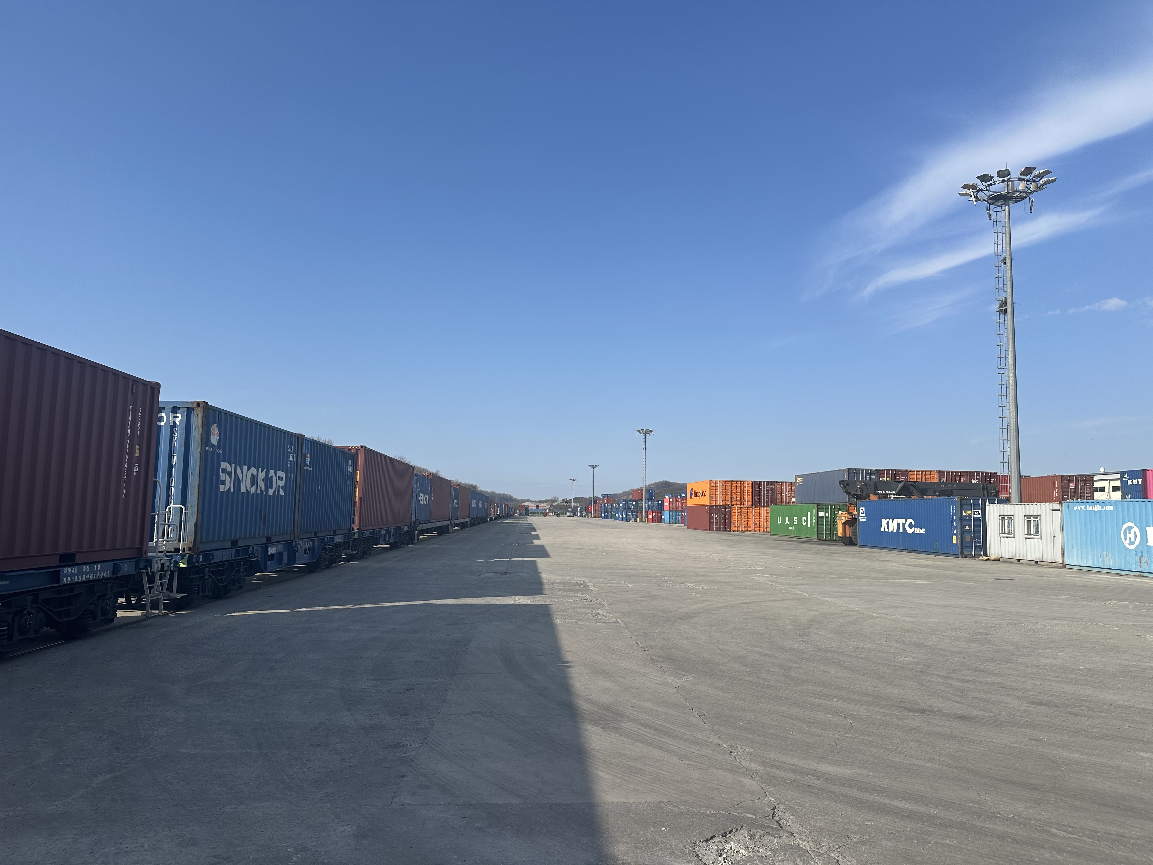 컨테이너 물류 (CY 운영)